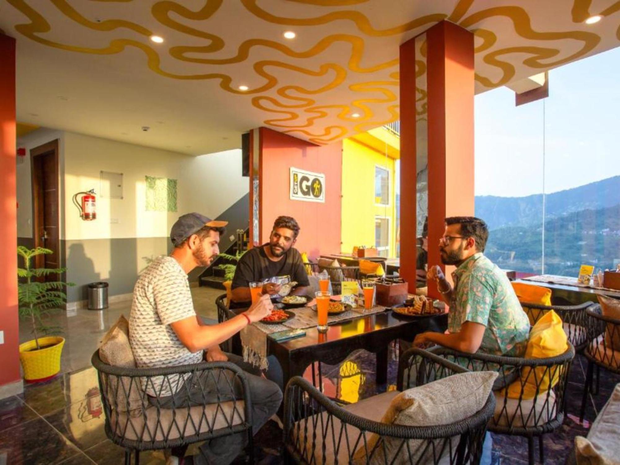 The Hosteller Khajjiar Экстерьер фото